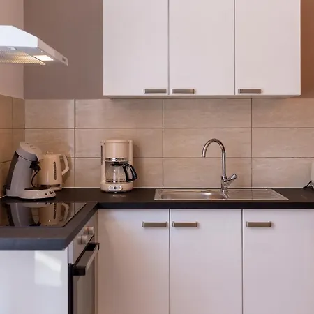 Loc Trotteur Le Cacao - Balneo, Gare * 卢德