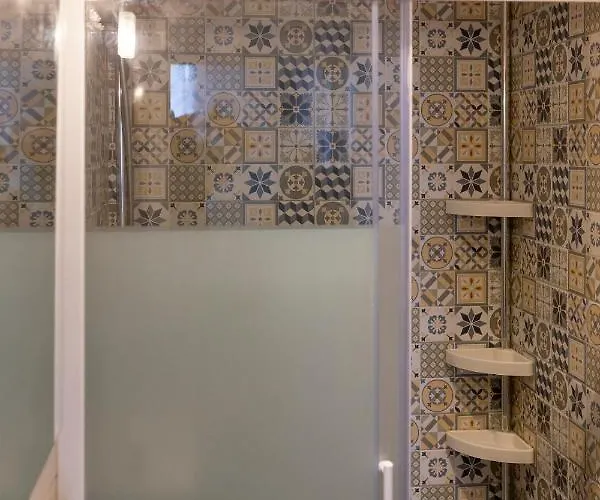 Loc Trotteur Le Cacao - Balneo, Gare דירה