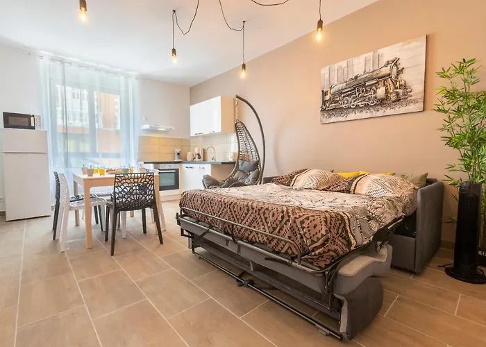 Loc Trotteur Le Cacao - Balneo, Gare Apartamento Lourdes